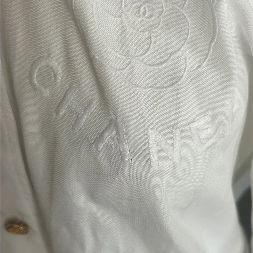 Chanel White Dress Shirt for with CHANEL Embroidery Sz S